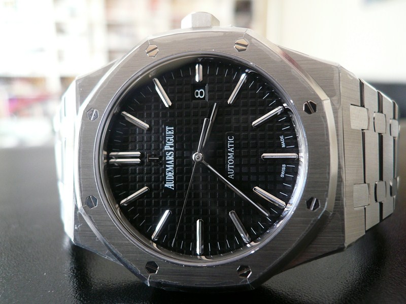 AUDEMARS PIGUET ROYAL OAK 41mm
 	 
