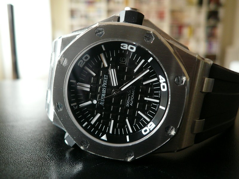 AUDEMARS PIGUET ROYAL OAK OFFSHORE DIVER
 	 
