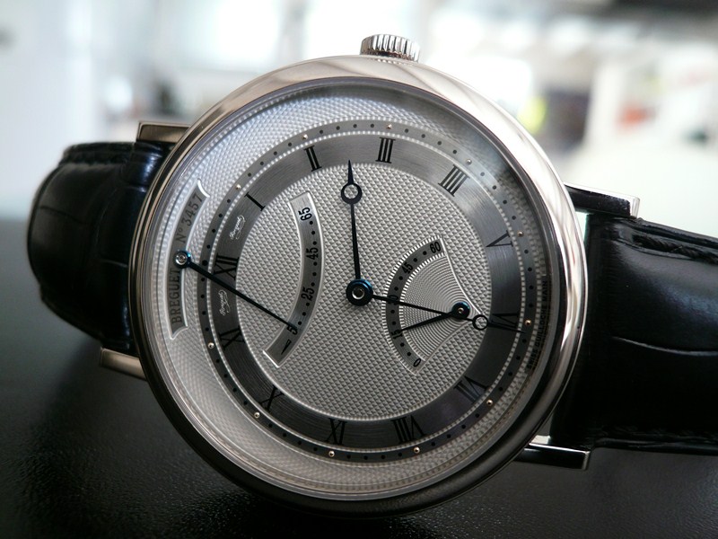 BREGUET CLASSIQUE RETROGRADE
 	 
