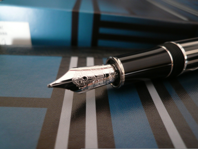 photo n°2 : MONTBLANC STYLO PLUME THOMAS MANN