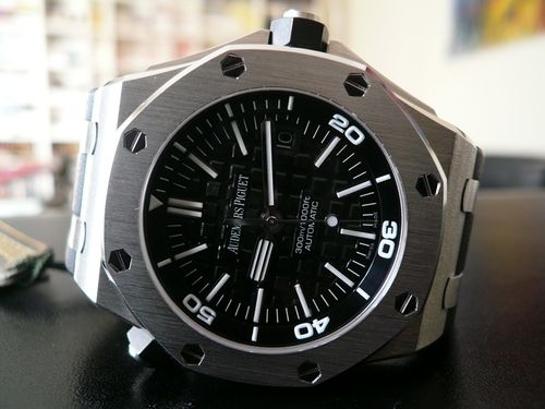 AUDEMARS PIGUET ROYAL OAK OFFSHORE DIVER