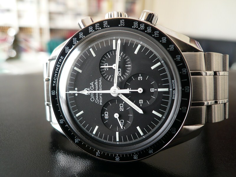 OMEGA SPEEDMASTER MOONWATCH
 	 
