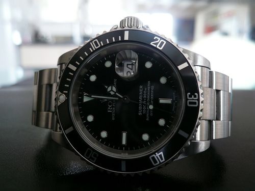 ROLEX SUBMARINER DATE