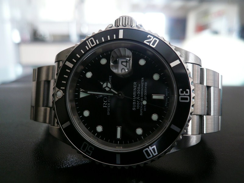 ROLEX SUBMARINER DATE
 	 
