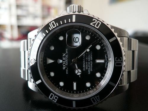 ROLEX SUBMARINER DATE