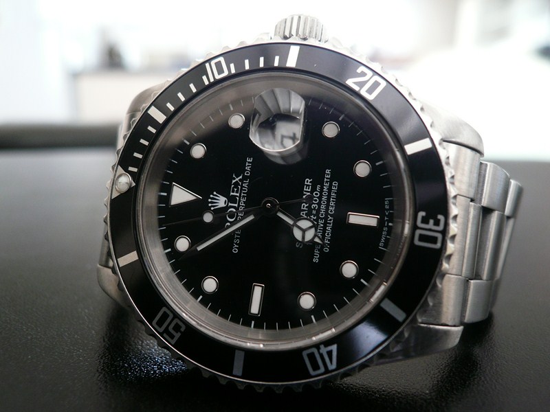 ROLEX SUBMARINER DATE
 	 
