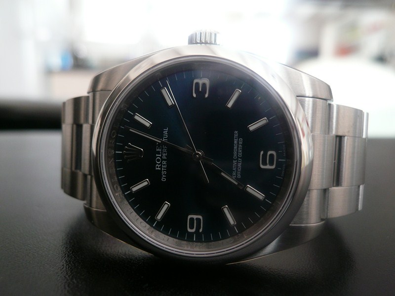 ROLEX OYSTER PERPETUAL
 	 
