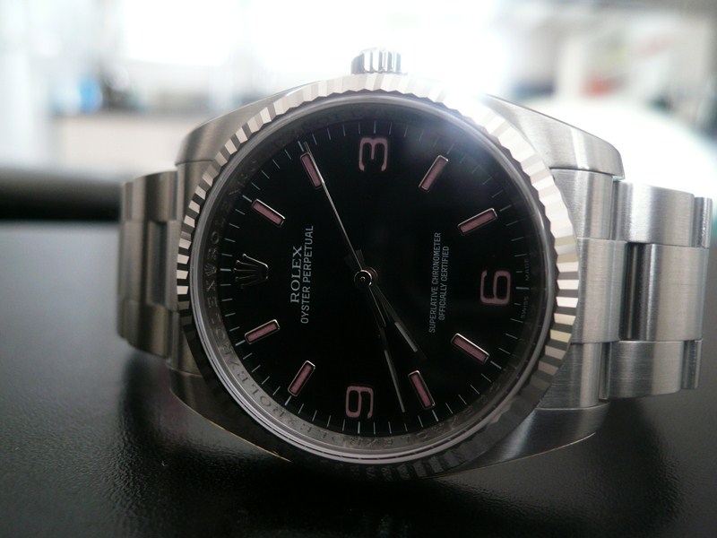 ROLEX OYSTER PERPETUAL
 	 
