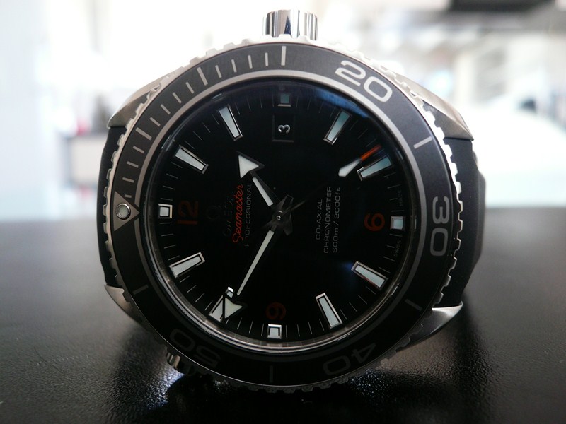 OMEGA SEAMASTER PLANET OCEAN 45,5 LUNETTE CERAMIQUE
 	 
