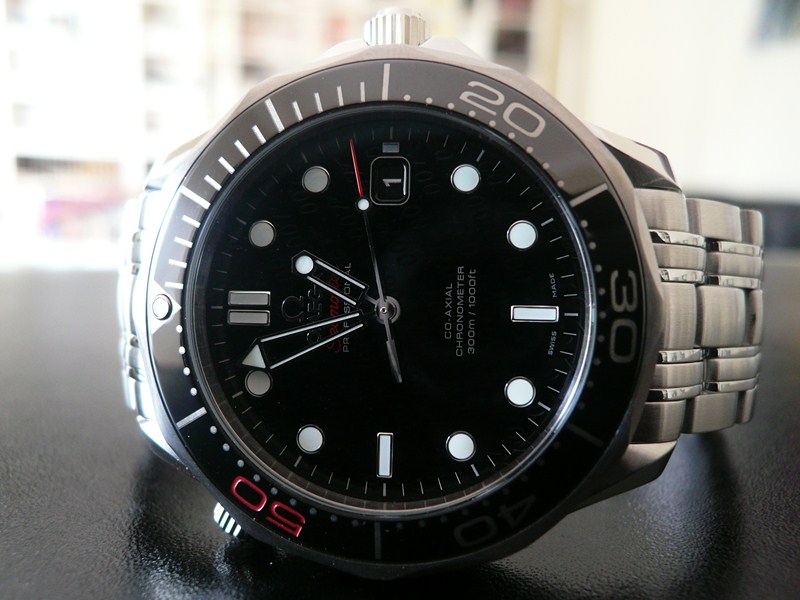 OMEGA SEAMASTER DIVER JAMES BOND 007 '50ème ANNIVERSAIRE'
 	 
