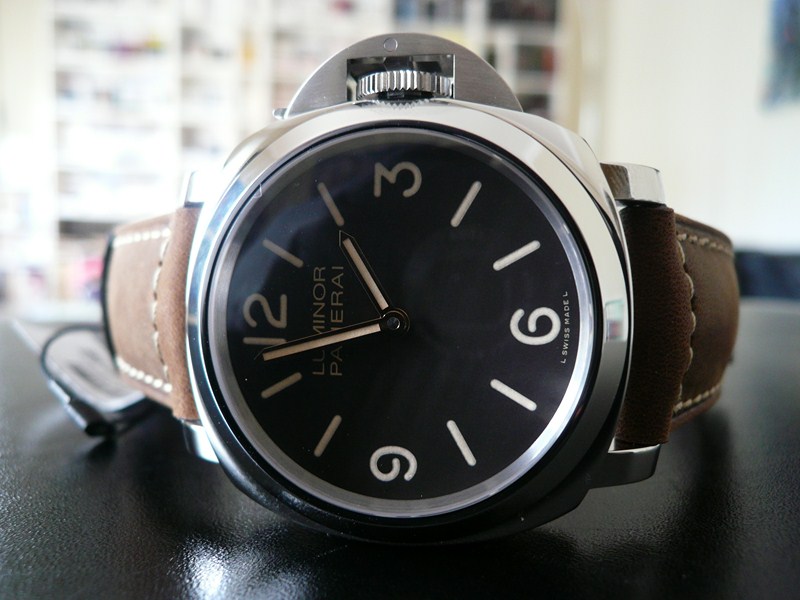 PANERAI LUMINOR BASE 'TOBACCO'
 	 
