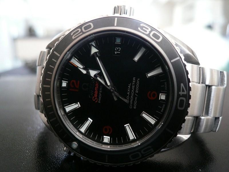 OMEGA SEAMASTER PLANET OCEAN 42 LUNETTE CERAMIQUE
 	 
