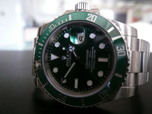 ROLEX SUBMARINER DATE CERAMIQUE LUNETTE VERTE