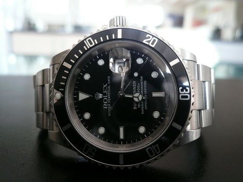 ROLEX SUBMARINER DATE