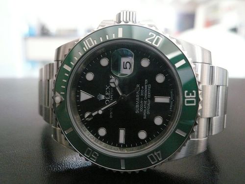 ROLEX SUBMARINER DATE CERAMIQUE LUNETTE VERTE