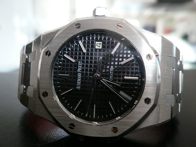 AUDEMARS PIGUET ROYAL OAK AUTOMATIC
 	 
