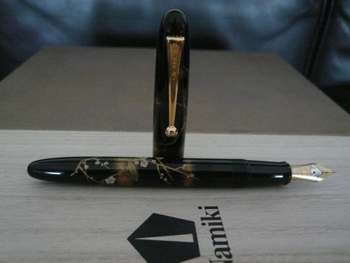 NAMIKI FOUNTAIN PEN YUKARI APRICOT TREE