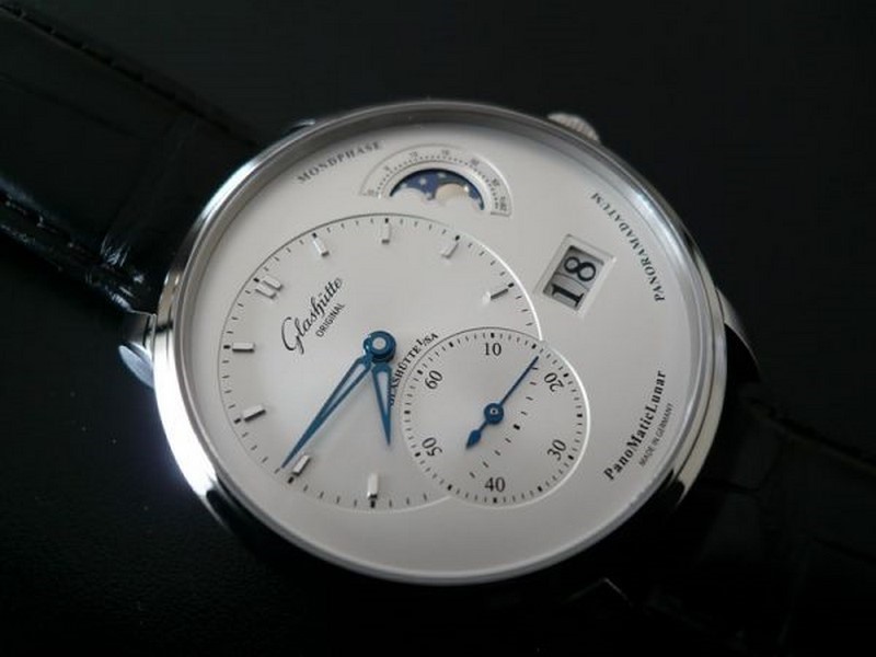 photo n°2 : GLASHÜTTE ORIGINAL PANOMATIC LUNAR