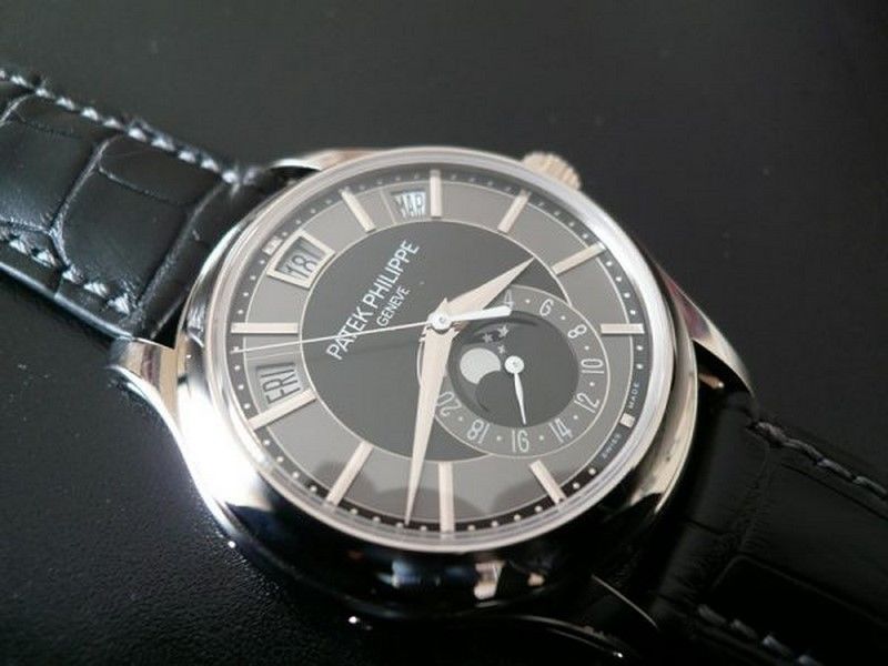 photo n°2 : PATEK PHILIPPE QUANTIEME ANNUEL