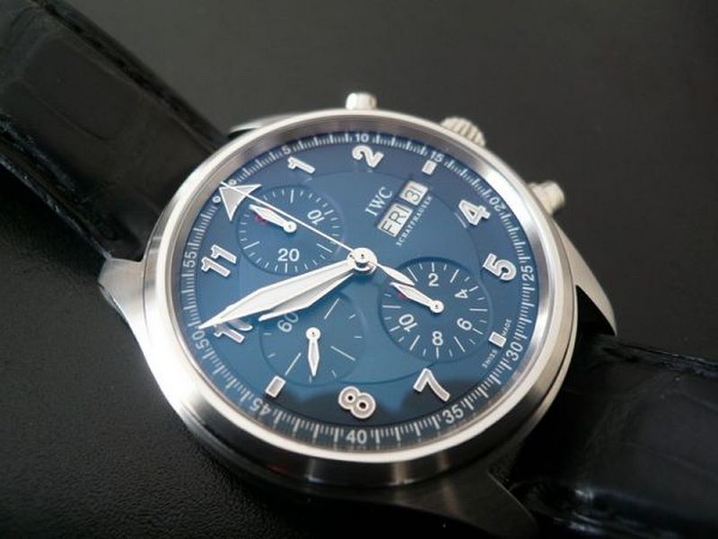 photo n°2 : IWC MONTRE D'AVIATEUR CHRONO 'LAUREUS'