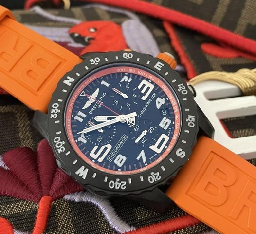 BREITLING ENDURANCE PRO