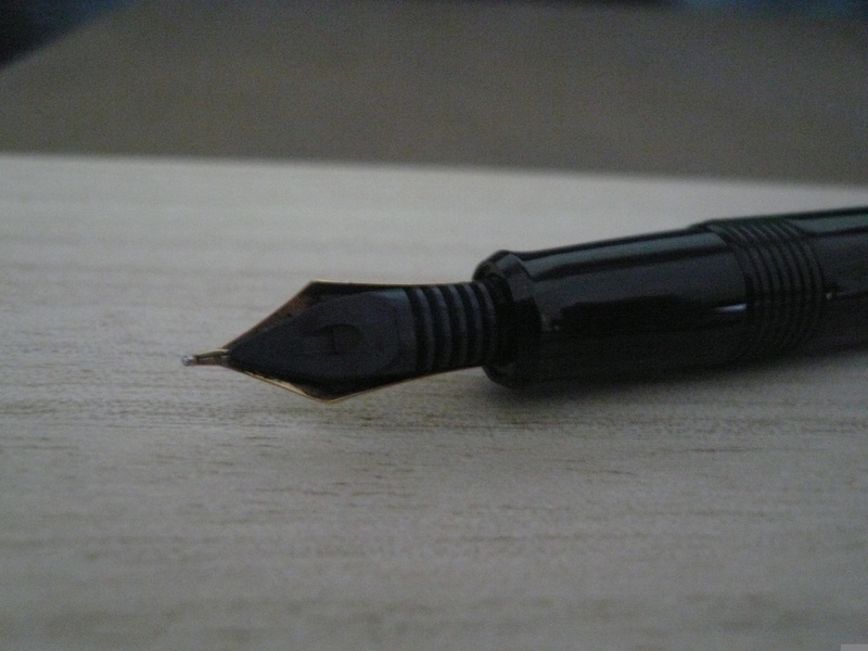 photo n°3 : NAMIKI STYLO PLUME YUKARI APRICOT TREE