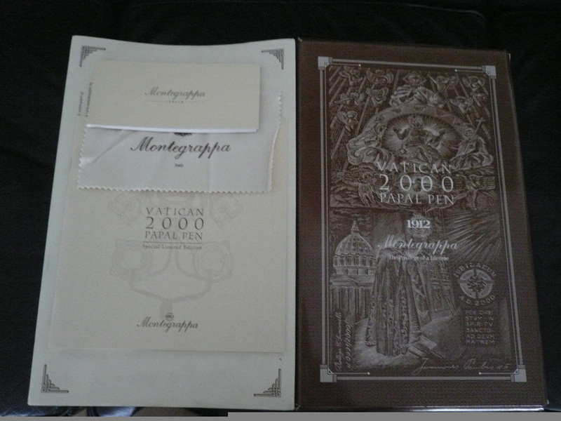 photo n°4 : MONTEGRAPPA FOUNTAIN PEN VATICAN 2000 PAPAL PEN