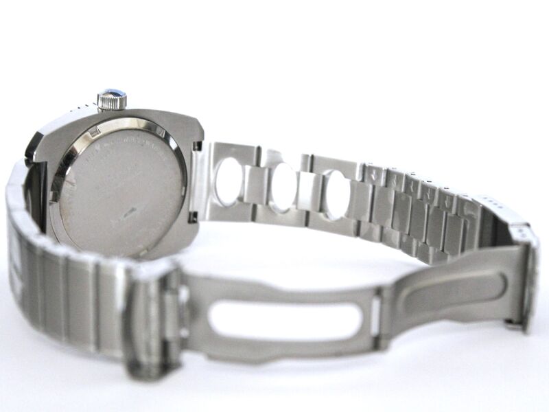photo n°2 : ALSTA SUPERAUTOMATIC 'JAWS'
