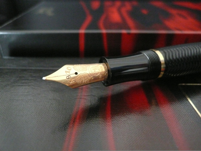 photo n°2 : MONTBLANC STYLO PLUME VIRGINIA WOOLF