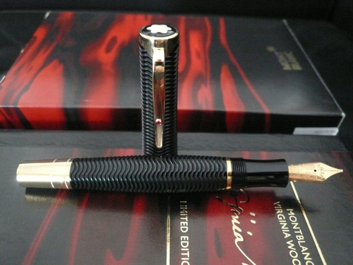 MONTBLANC STYLO PLUME VIRGINIA WOOLF