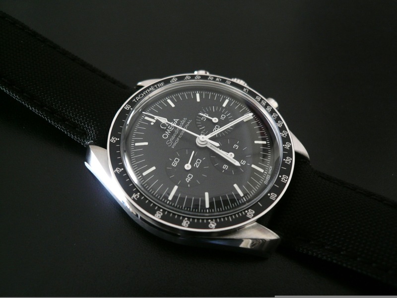 photo n°2 : OMEGA SPEEDMASTER MOONWATCH CALIBRE 3861