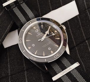OMEGA SEAMASTER 300
