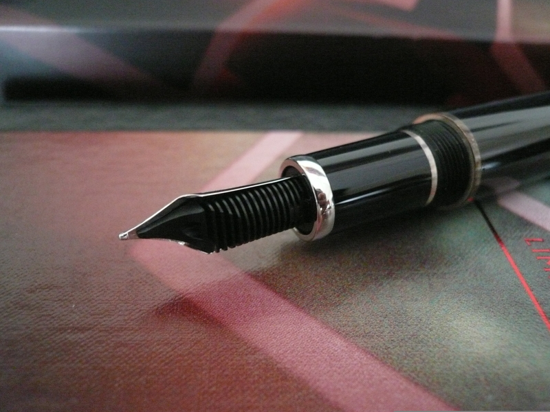 photo n°3 : MONTBLANC FOUNTAIN PEN FRANZ KAFKA