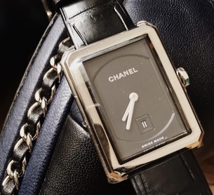 CHANEL BOY-FRIEND