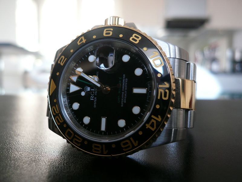 ROLEX GMT MASTER II OR ET ACIER NOUVEAU MODELE
 	 
