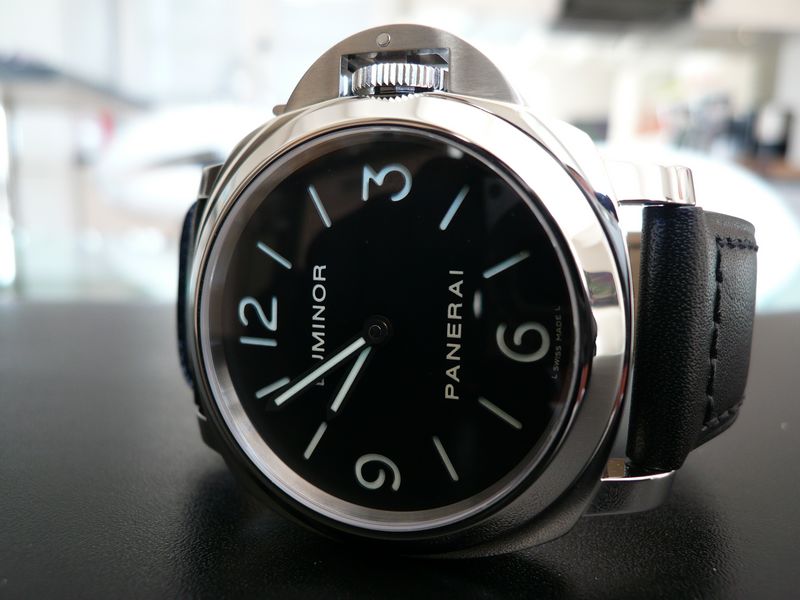 PANERAI LUMINOR BASE
 	 
