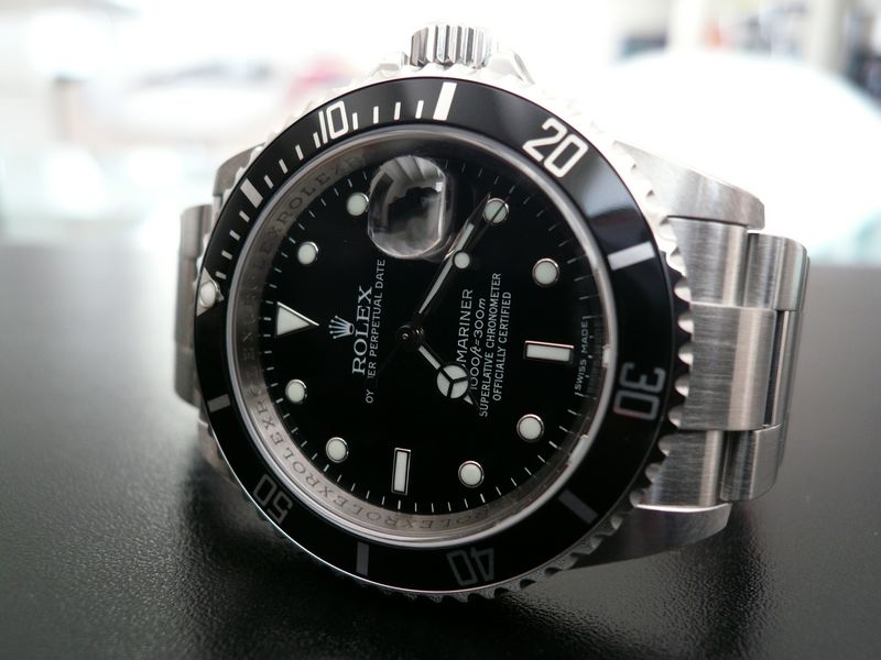 ROLEX SUBMARINER DATE
 	 
