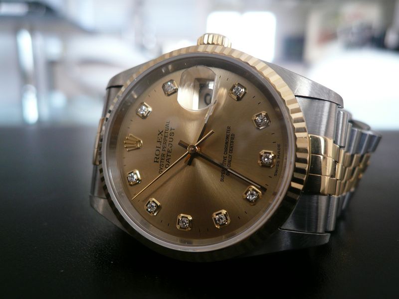 ROLEX DATEJUST OR ET ACIER
 	 
