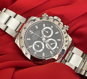 ROLEX DAYTONA CADRAN NOIR CHROMALIGHT