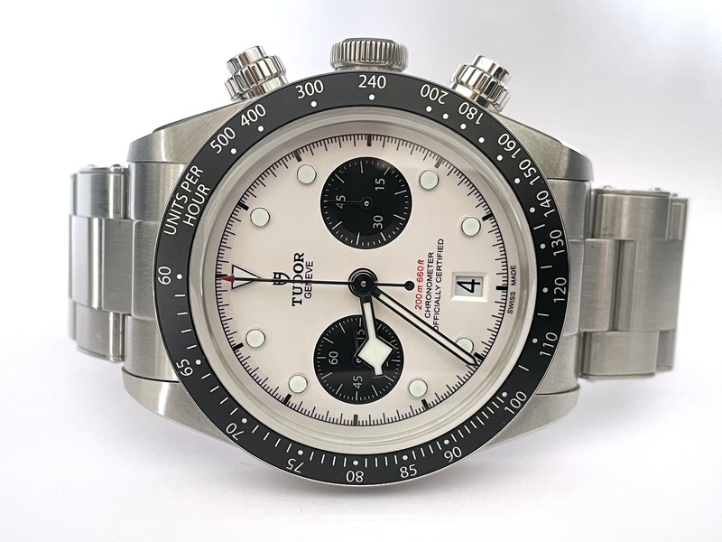 photo n°2 : TUDOR BLACK BAY CHRONO