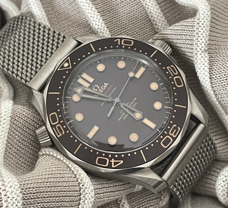 photo n°1 : OMEGA SEAMASTER DIVER 300M '007 NO TIME TO DIE'