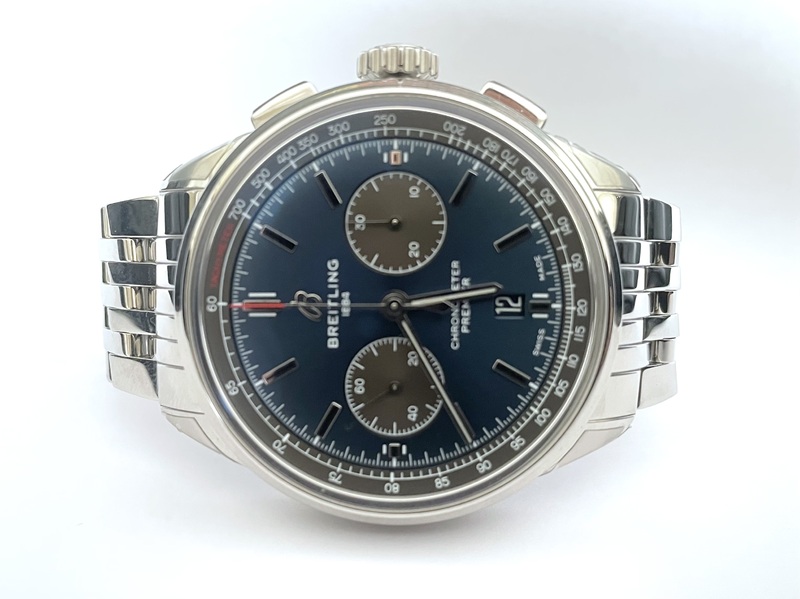 photo n°2 : BREITLING PREMIER B01 CHRONOGRAPH
