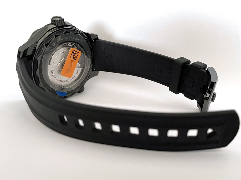 photo n°3 : OMEGA SEAMASTER DIVER 300M BLACK BLACK
