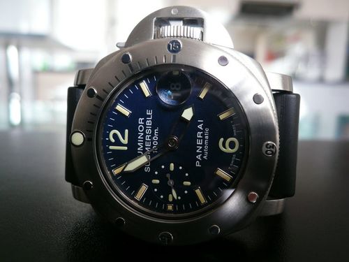 PANERAI LUMINOR SUBMERSIBLE 1000 M