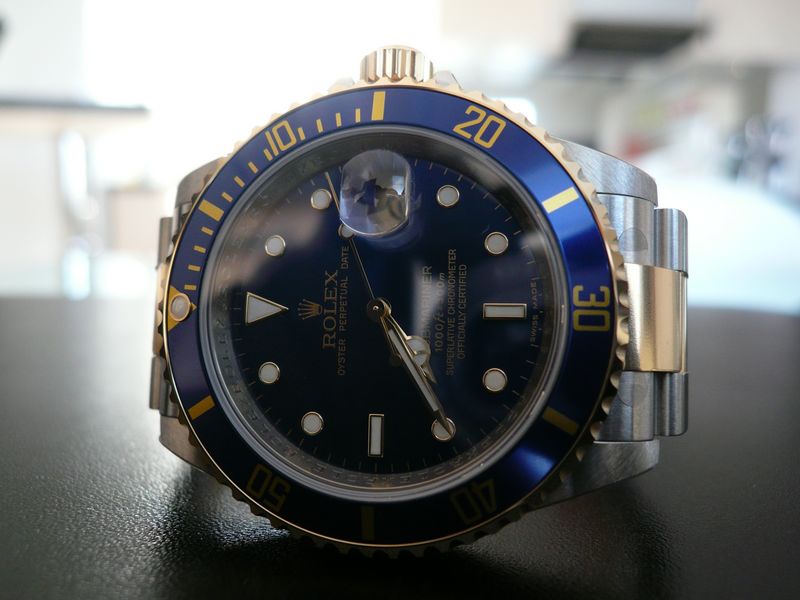 ROLEX SUBMARINER DATE OR ET ACIER
 	 
