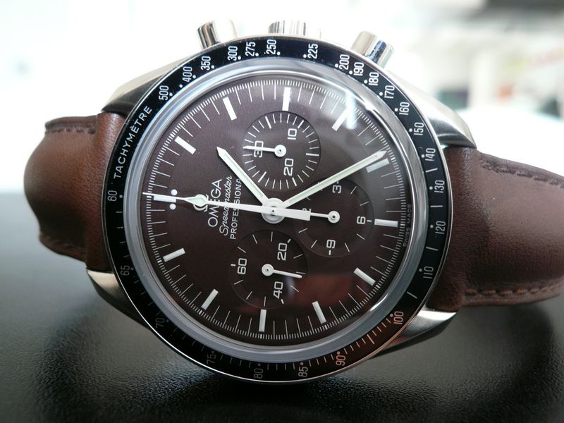 OMEGA SPEEDMASTER MOONWATCH
 	 
