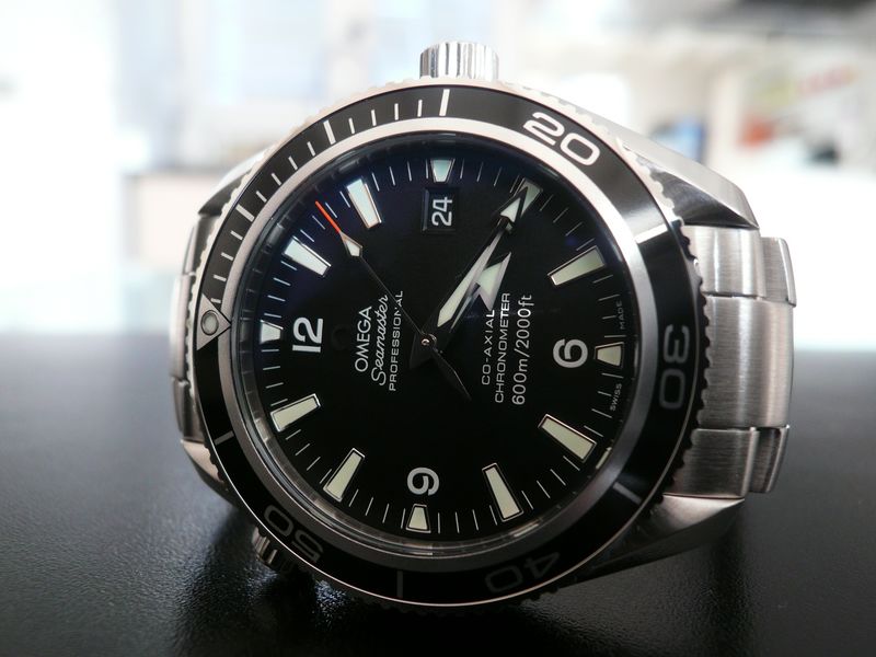 OMEGA SEAMASTER PLANET OCEAN 42mm
 	 
