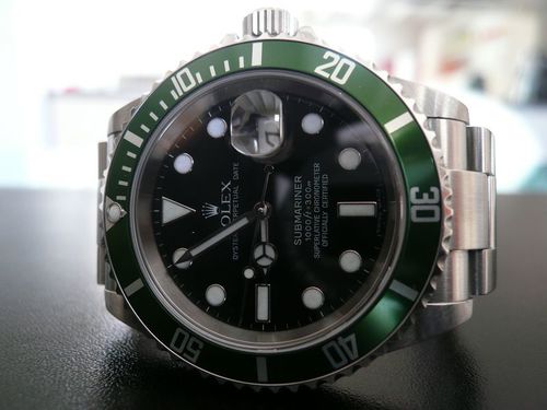 ROLEX SUBMARINER DATE LUNETTE VERTE