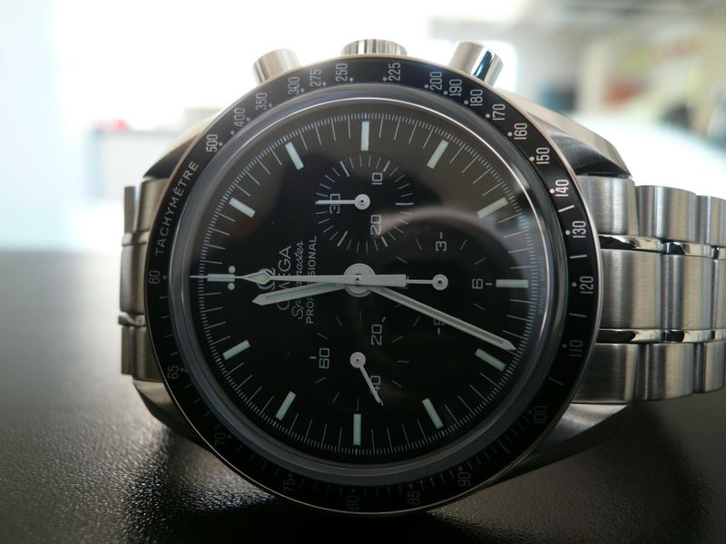 OMEGA SPEEDMASTER MOONWATCH
 	 
