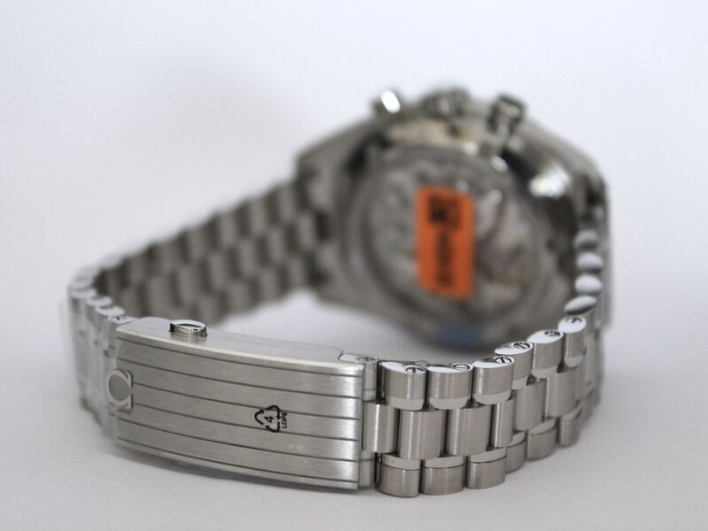 photo n°4 : OMEGA SPEEDMASTER MOONWATCH CALIBRE 3861